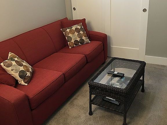 4th image of 635 S Orange Ave #404