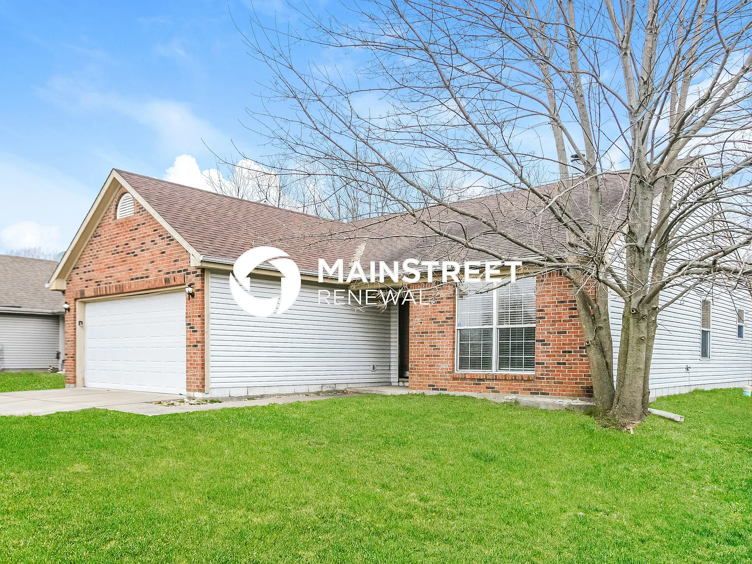 758 Muirfield Dr — Photo 2