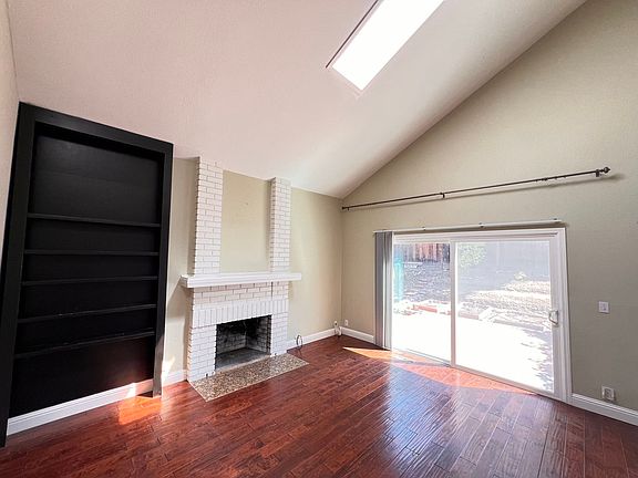 3rd image of 6976 Claywood Way