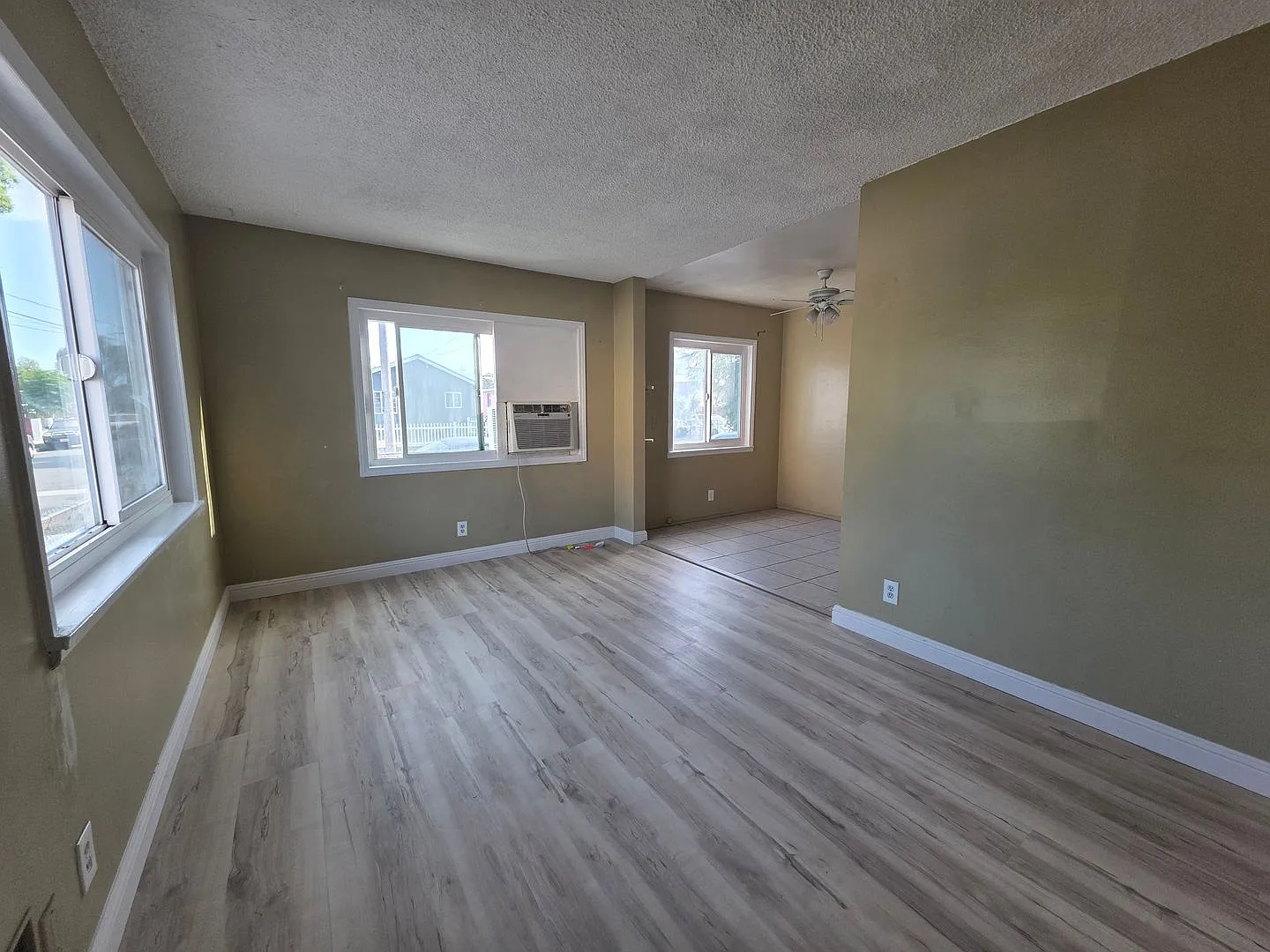 3661 Webster, Long Beach, CA 90810 — Photo 3