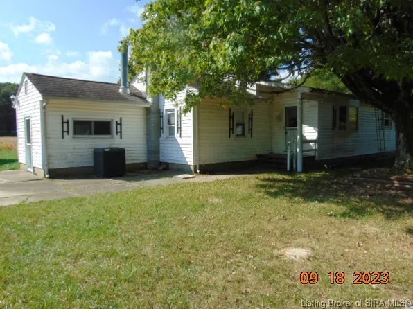 12973 E County Road 200 S, Crothersville, IN 47229