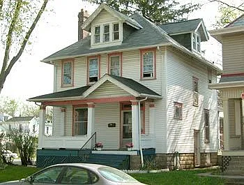 Indianola Ave 2334 NCR — Photo 2