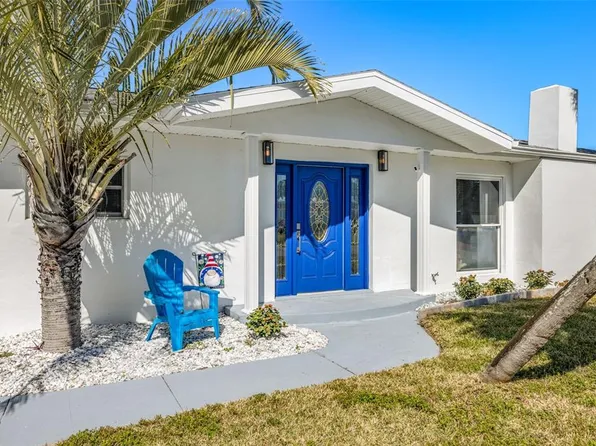 429 88th Ave, Saint Pete Beach, FL 33706