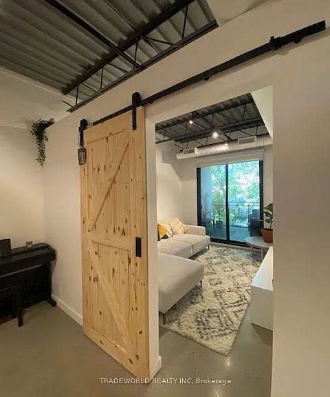 862 Pape Ave #3 — Photo 6
