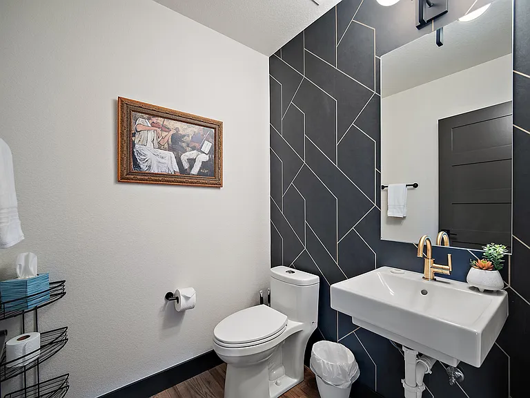 +1st
+Half bath