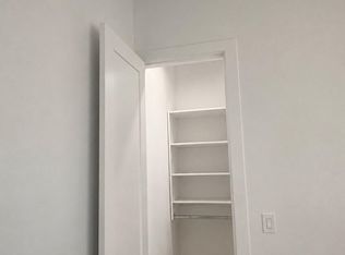 15584 89b Ave, Surrey, BC V3R0R2