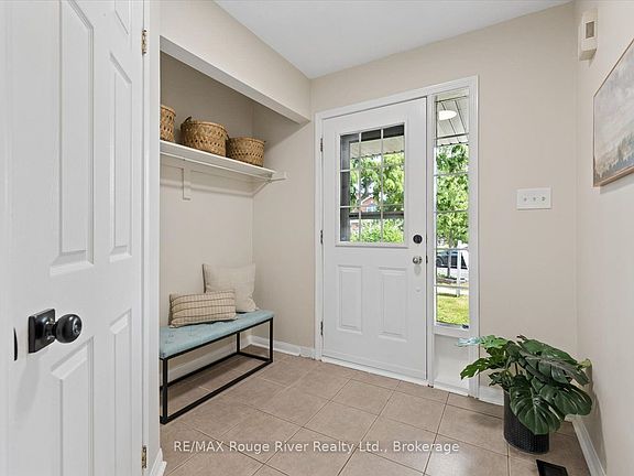 5th image of 274 Swindells St
