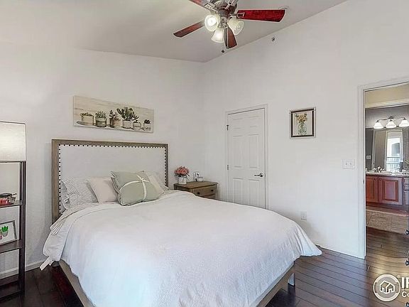 4th image of 1450 Blue Sky Way Unit 12-301