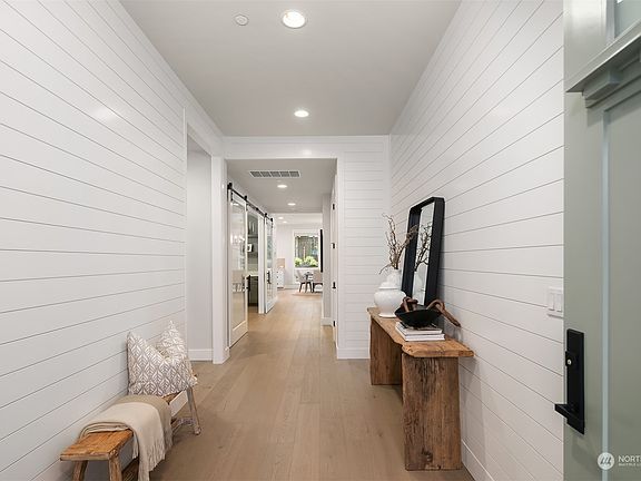 2nd image of 16295 NE 31st Court