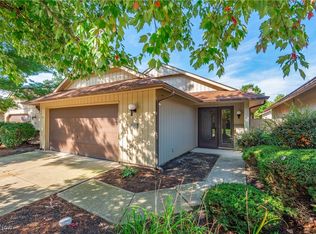 10800 Meadow Trl, Strongsville, OH 44149