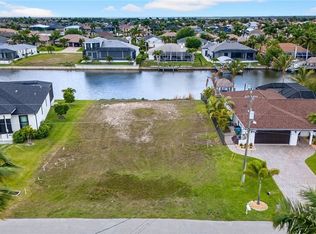 2856 SW 26th Place Cpe, Coral, FL 33914