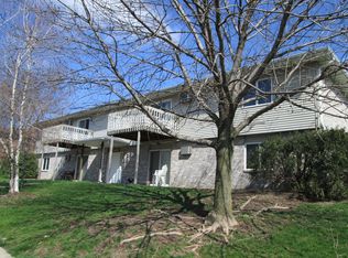 3430 E Court St APT 4, Iowa City, IA 52245