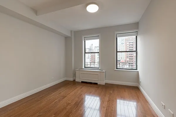Rented by Stonehenge NYC LLC | media 6