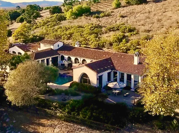 1500 Jennilsa Ln, Solvang, CA 93463