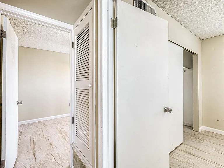 4555 Sun Valley Dr — Photo 15