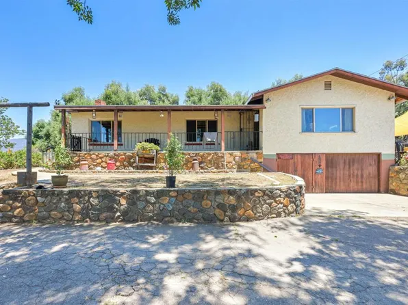 1831 Green Acres Dr, Alpine, CA 91901