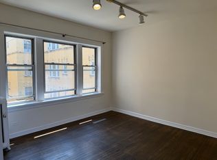 4006 N Kenmore Ave APT 3S, Chicago, IL 60613
