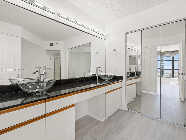 3530 Mystic Pointe Dr #3206 — Photo 13