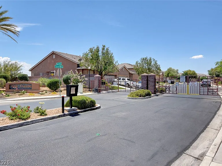 9197 Grey Pebble Ct — Photo 55