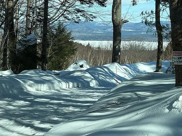 23 Passaconway Rd, Center Ossipee, NH 03814