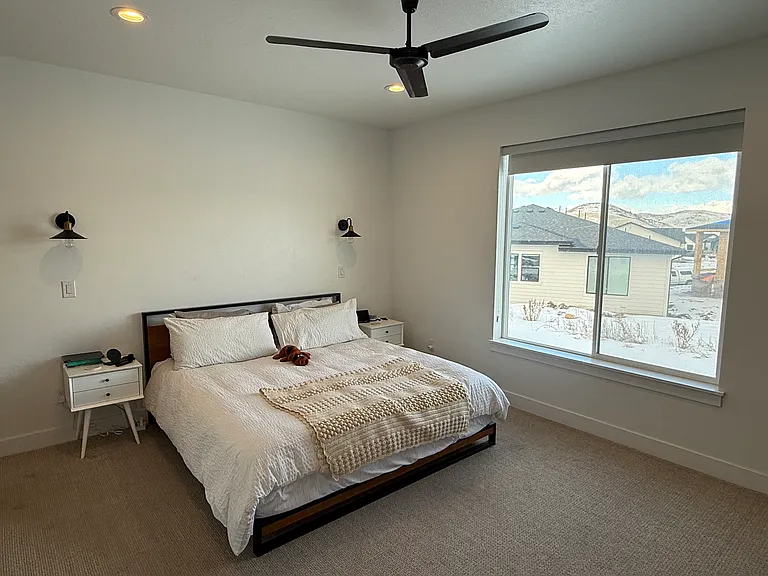 3142 W Harvard Dr — Photo 20