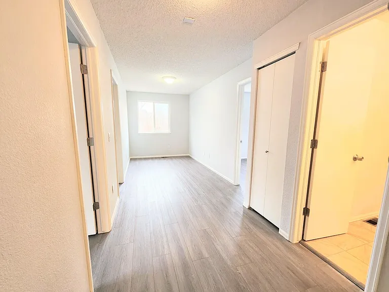 10459 Hollyhock Ct — Photo 11