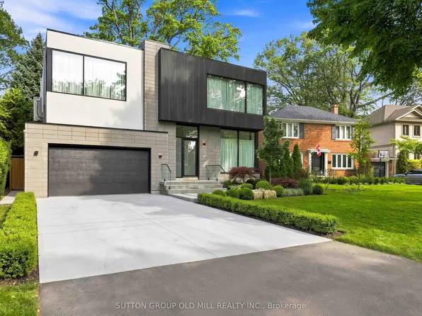 18 Herne Hl, Toronto, ON M9A 2X1