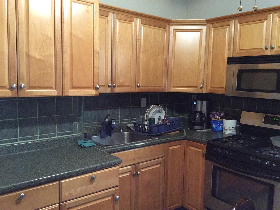 2nd image of 851 Monroe Avenue # First Floor
