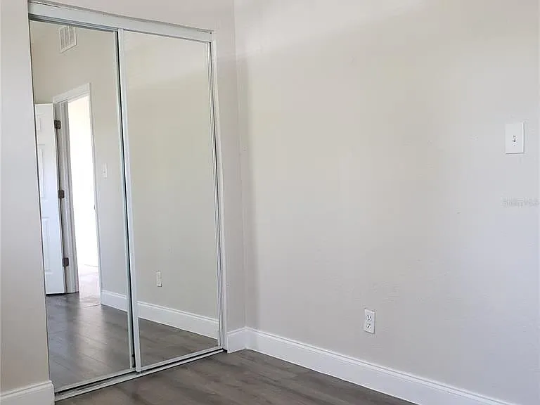 2403 Durham St #1 — Photo 11