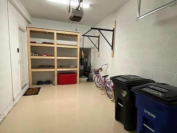 3rd image of 10120 Tin Maple Dr Unit 17