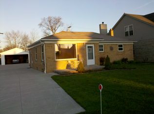 29717 Jefferson Ave, Saint Clair Shores, MI 48082