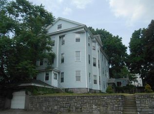 119 Heywood St, Worcester, MA 01604
