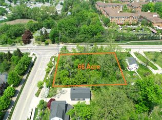 29500 Meadowbrook Rd, Novi, MI 48377