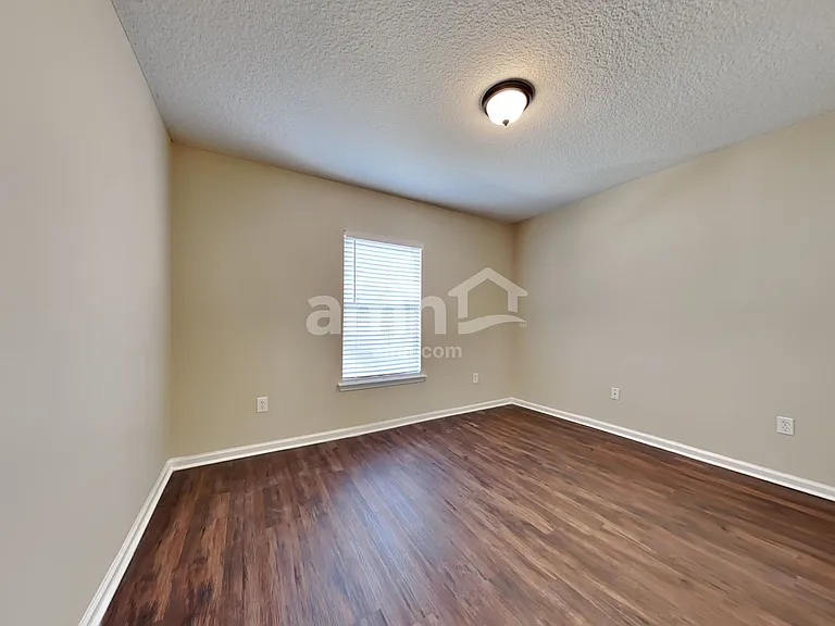 8227 Stelling Dr — Photo 19