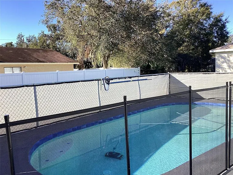 543 Cardinal Dr — Photo 47