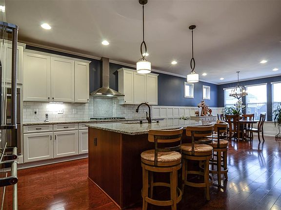 4th image of 1425 Cordero Ct
