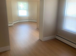 124 Main Street Manville APT 2, Manville, RI 02838