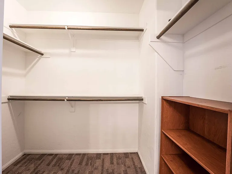 10750 Yarmouth Bay Ct — Photo 13