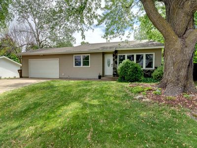 417 Sunset Dr, Jordan, MN, 55352