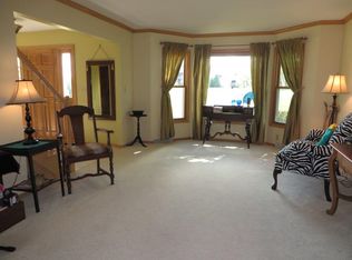 W280N7185 Millpond Way, Hartland, WI 53029