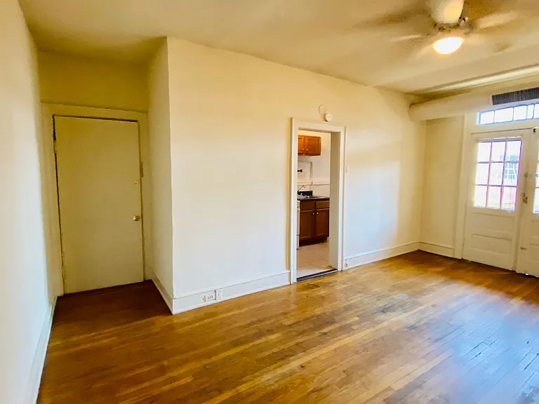 1128 W. Grace St.* — Photo 102