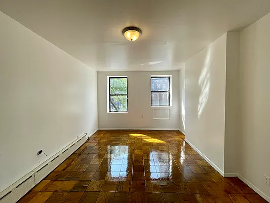 Rented by Mauro Bros Real Estate Services LLC | media 20