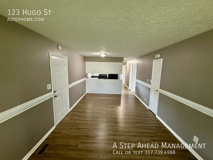 123 N Hugo-Amazing 3 Bed/2 Full bath move in Ready — Photo 4