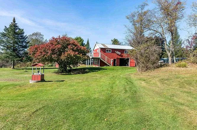 26 Maple St — Photo 31