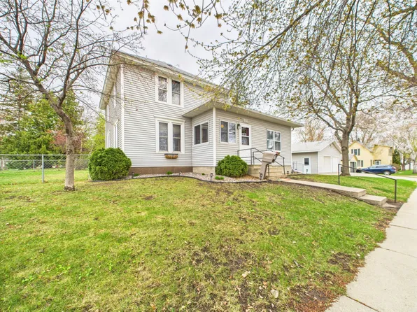 303 1st St SE, Glenwood, MN 56334