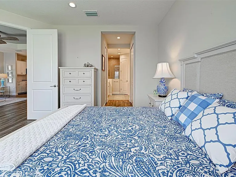 233 Palidoro Cir — Photo 39