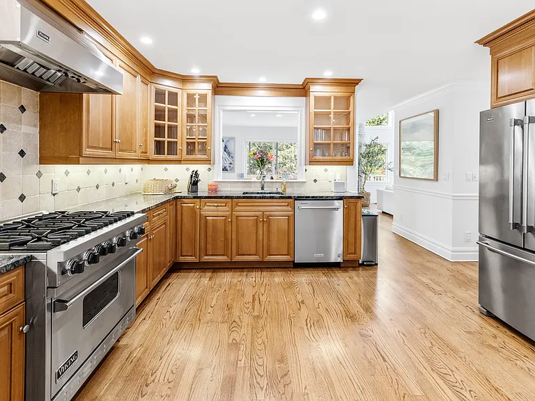 11 Pine Grove Ct — Photo 15