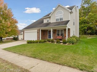 5108 Northfield Dr, Howell, MI
