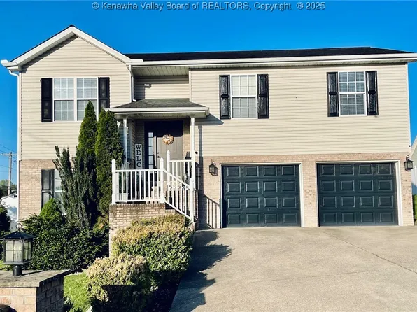 629 Sapphire Dr, Hurricane, WV 25526