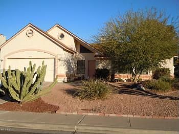 1st image of 4206 E Holmes Cir